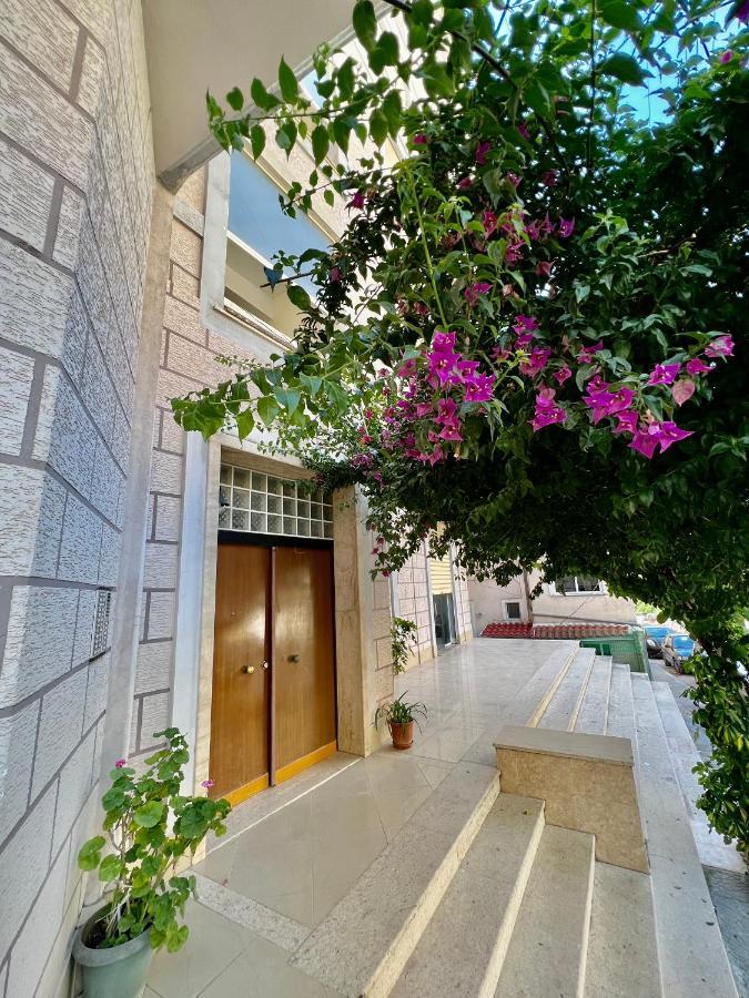 Shkreli Apartments Sarandë Esterno foto