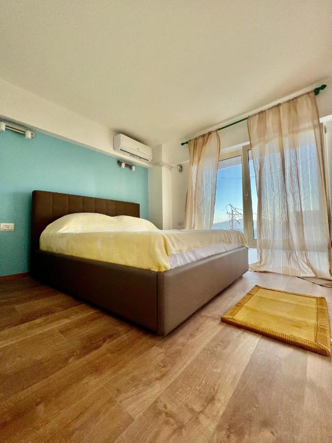 Shkreli Apartments Sarandë Esterno foto
