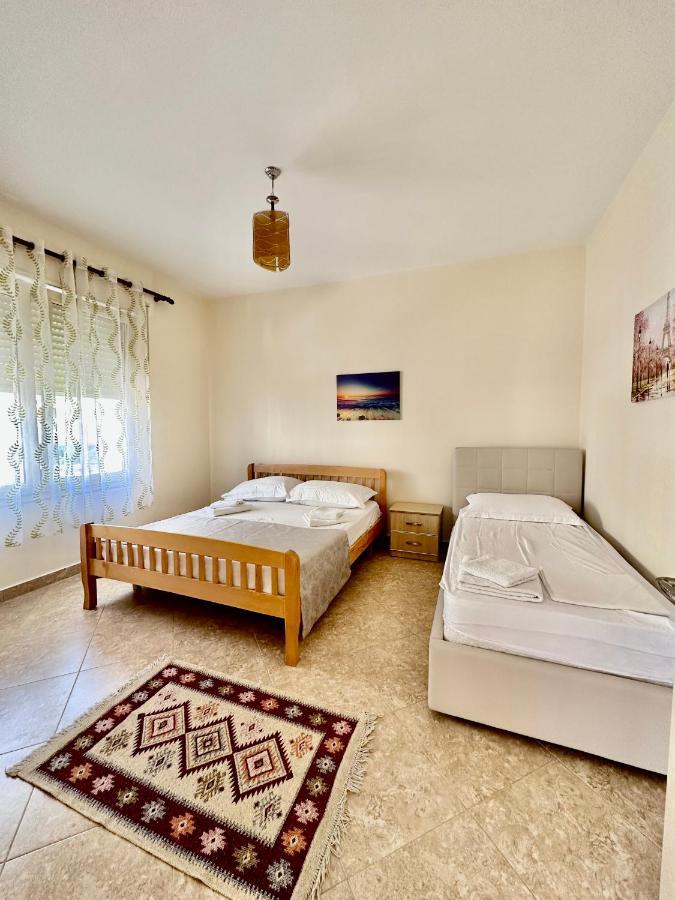Shkreli Apartments Sarandë Esterno foto