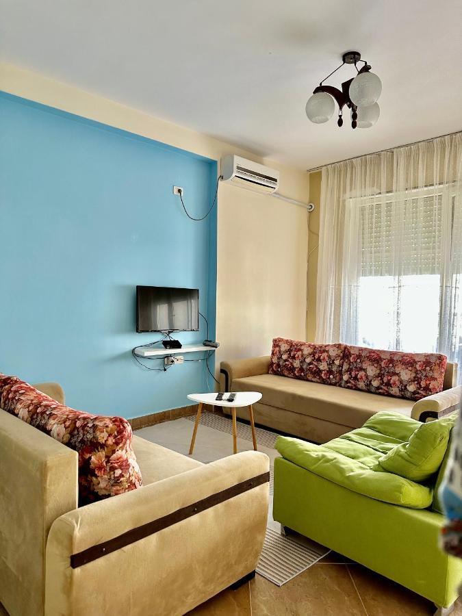 Shkreli Apartments Sarandë Esterno foto